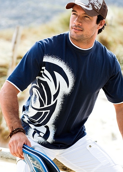 Tricou Tee